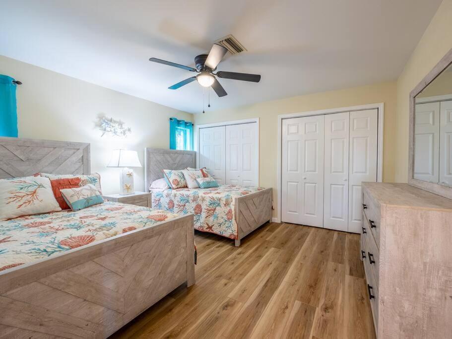 Englewood, Manasota Keys - 2 Bedroom Luxury Villa, Pool, Game Room, 6 Min To Beaches Next To Canal 外观 照片