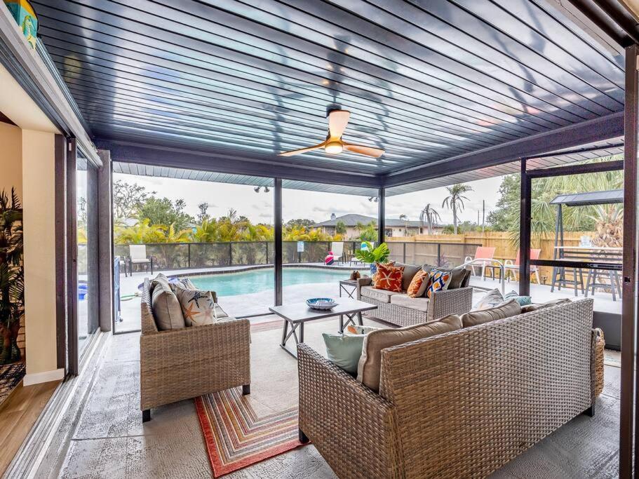 Englewood, Manasota Keys - 2 Bedroom Luxury Villa, Pool, Game Room, 6 Min To Beaches Next To Canal 外观 照片